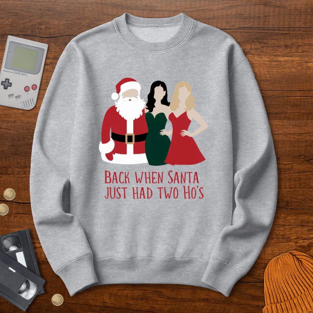 Two Ho's - Sweatshirt - Throwback Paradise