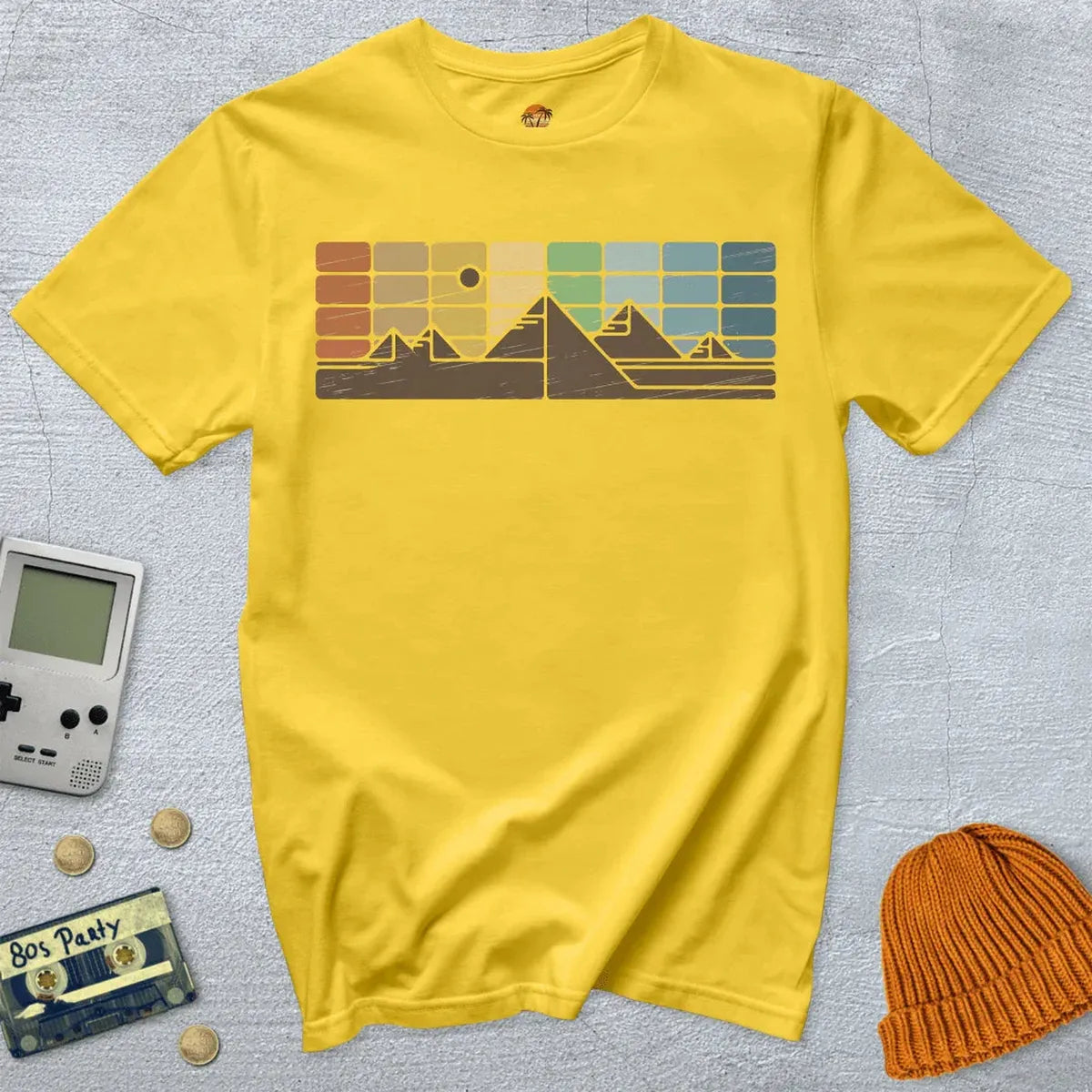 Retro Mountain Horizon - Shirt