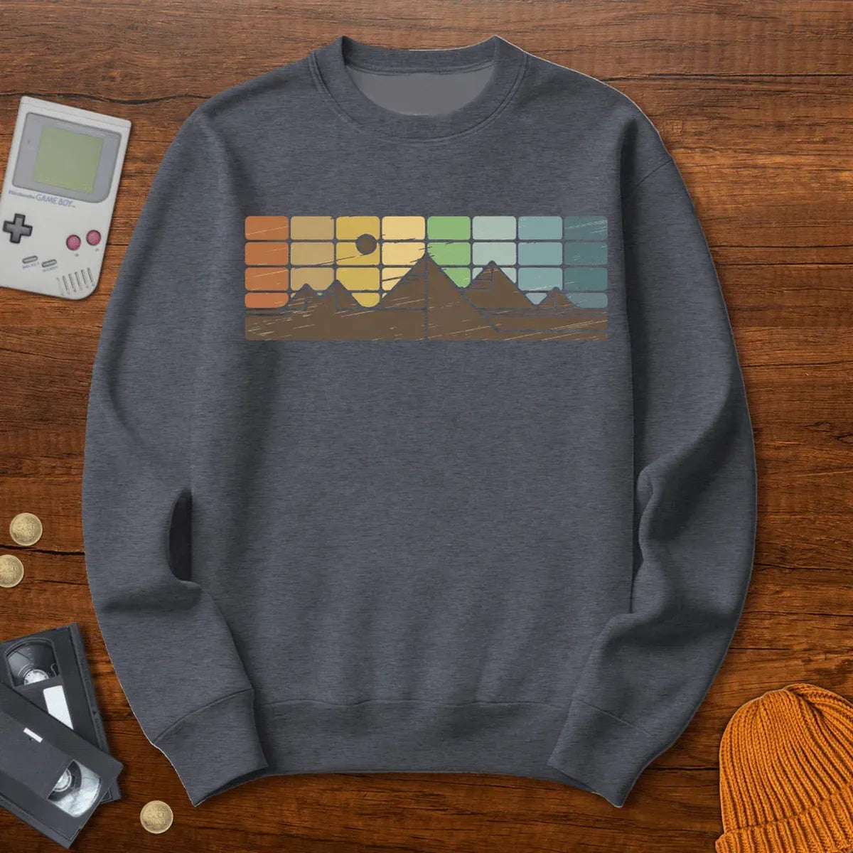 Retro Mountain Horizon - Sweatshirt